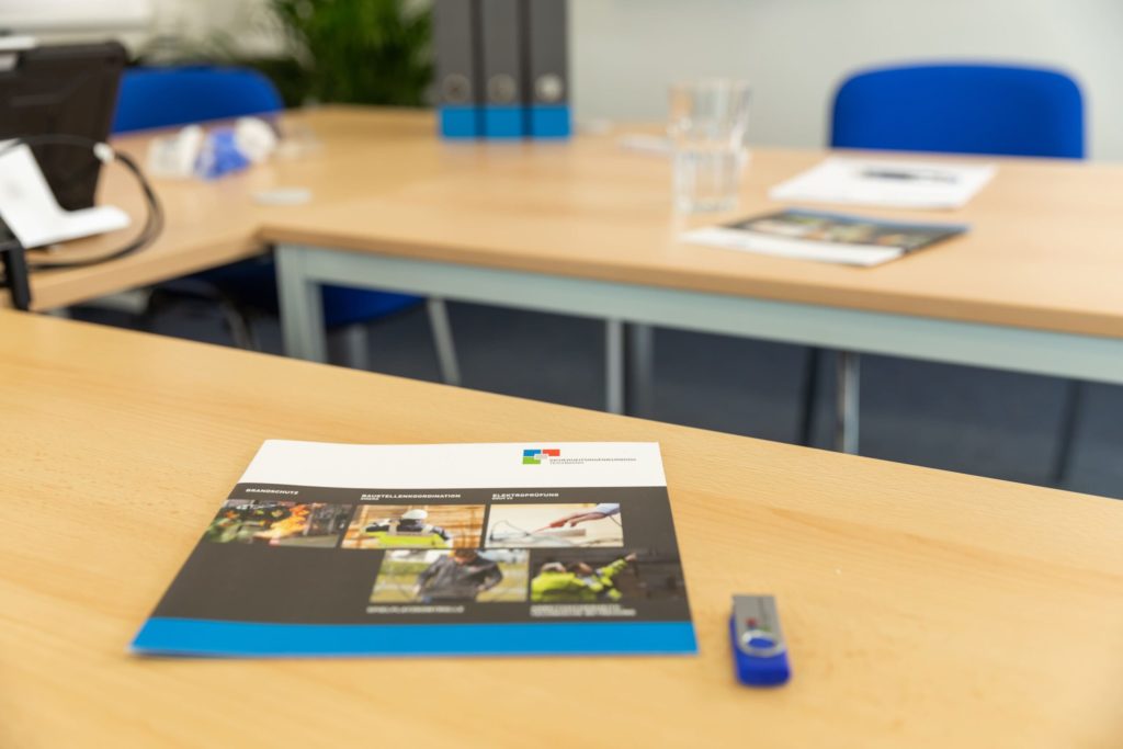 SCC Prüfungsvorbereitung für operative MitarbeiterInnen gemäß Dokument ...